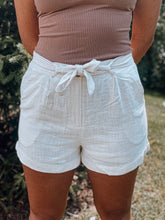 Load image into Gallery viewer, Linen Oatmeal Shorts