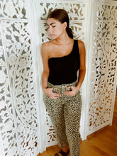 Load image into Gallery viewer, Leopard Print Trousers